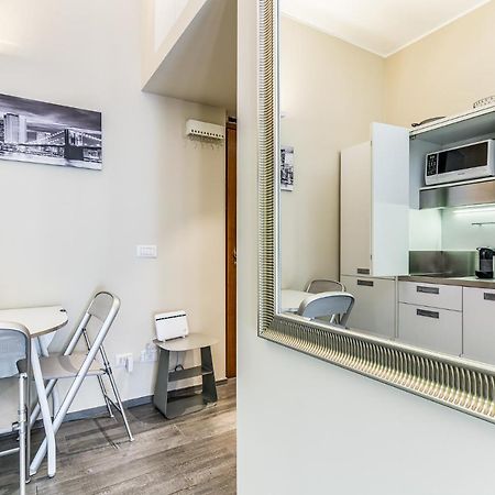 Mora Apartment Milano Eksteriør bilde