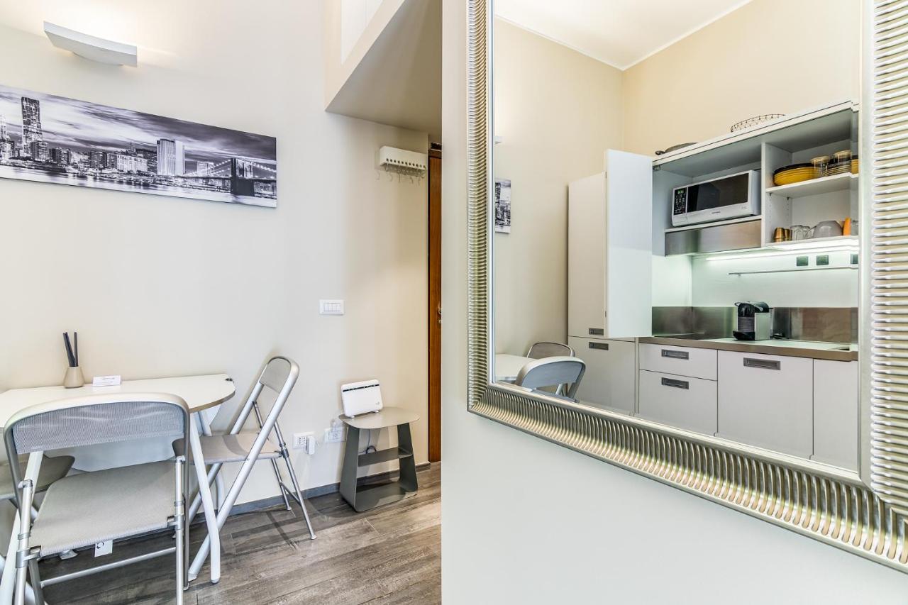 Mora Apartment Milano Eksteriør bilde